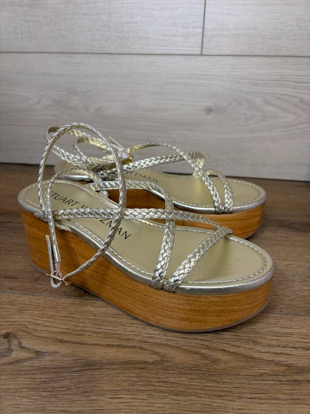 Stuart Weitzman Wovette Wedge‎ Sandal Heel Light Gold Size 6B